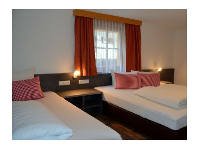 Apartment Appartment 9 Pers./4 Schlafräume/DU+ WC - Features photo 8