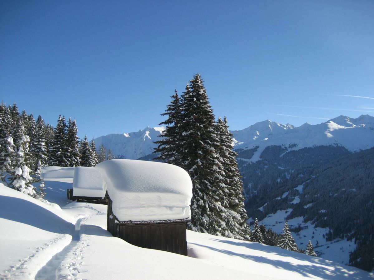 Apartment "Apartment 2" (8-13 Pers.)/5 Schlafräume/DU, WC - Outdoor photo 3