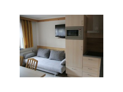 Apartment Appartement/Fewo, Dusche, WC, 3 Schlafräume - Features photo 14