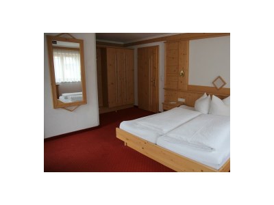 Apartment Appartement/Fewo, Dusche, WC, 3 Schlafräume - Features photo 15