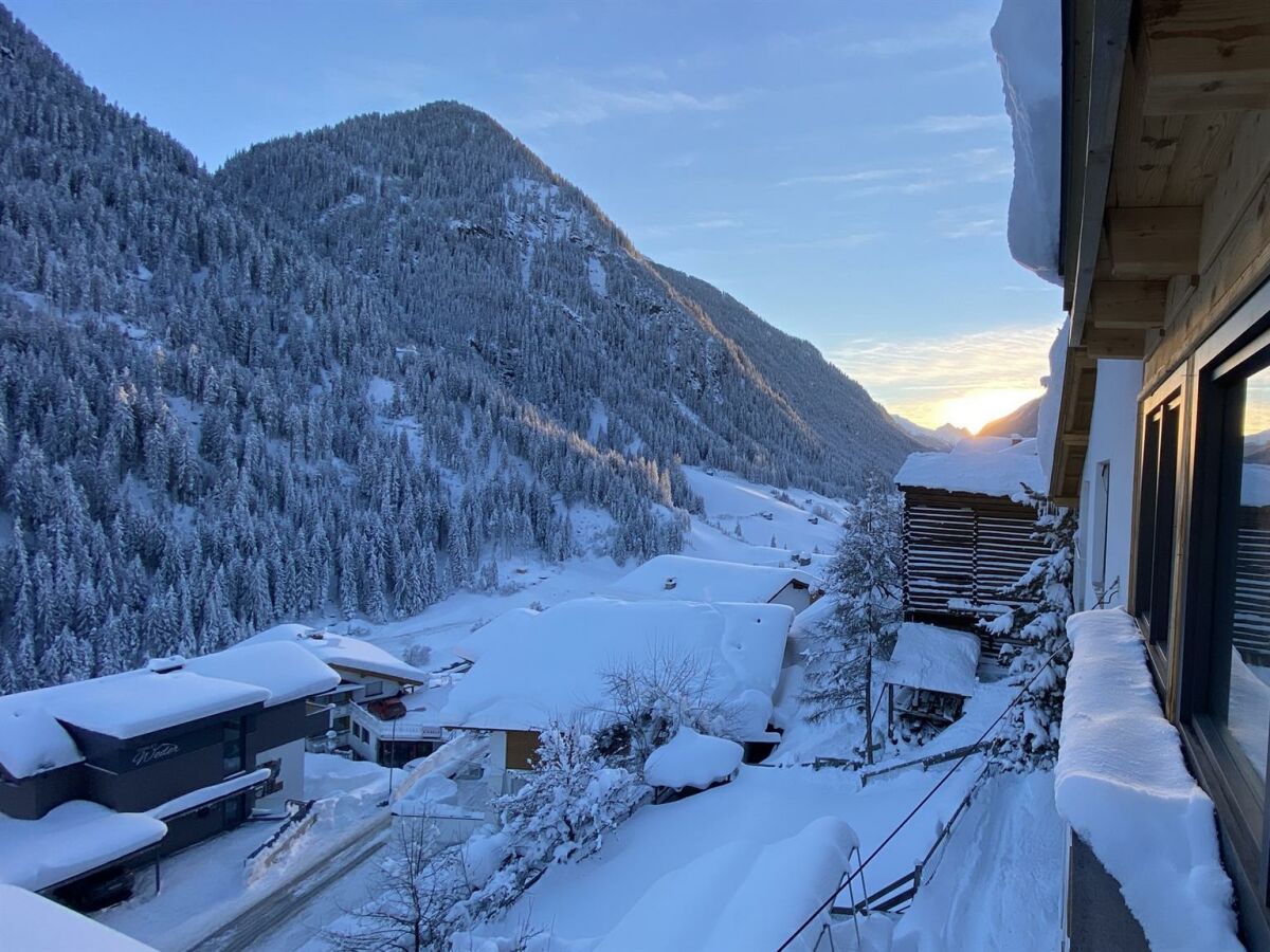 Apartment "Chalet"(2-4 Pers.)/2 Schlafräume/DU, WC - Outdoor photo 5