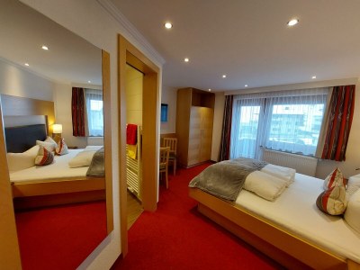 Holiday room Doppelzimmer Nr. 6, Dusche / WC + Balkon - Outdoor photo 10