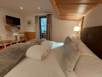 Holiday room Doppelzimmer Nr. 6, Dusche / WC + Balkon - Features photo 48