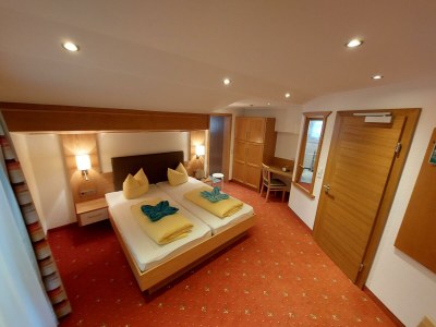 Holiday room Doppelzimmer Nr. 6, Dusche / WC + Balkon - Features photo 56