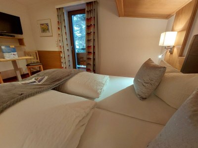 Holiday room Doppelzimmer Nr. 6, Dusche / WC + Balkon - Features photo 79