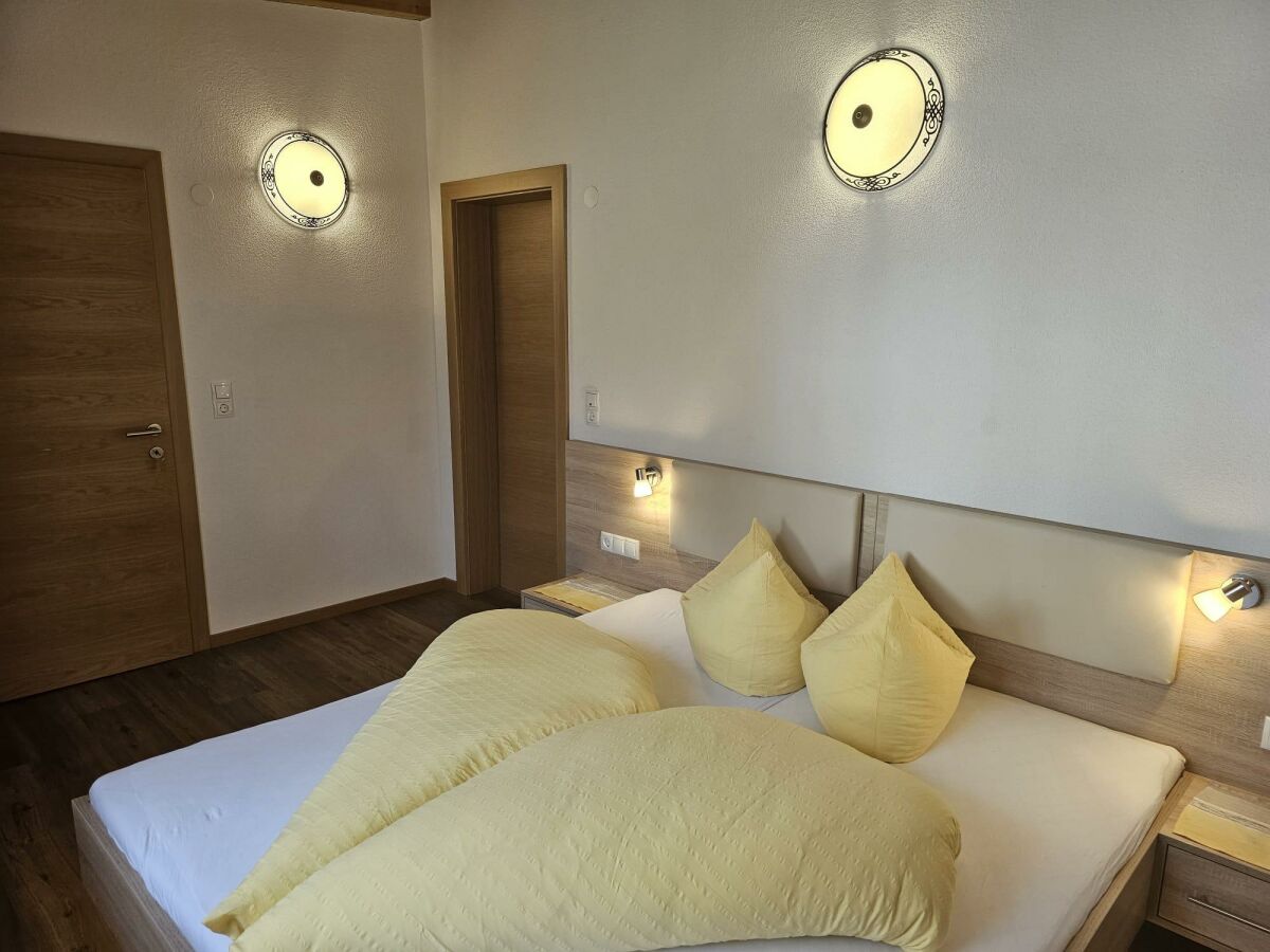 Apartment Ferienhaus/4 od. mehr Schlafr./Du od Bad