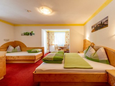 Apartment TYP A (4-5 Pers.)/2 Schlafräume/DU, WC - Features photo 28