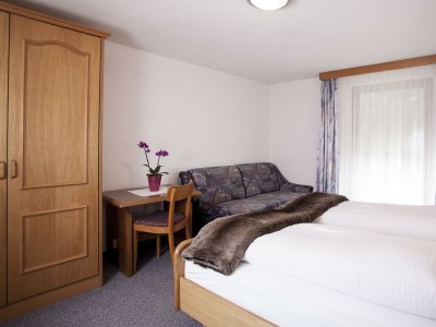 Apartment Wohnung 4-8 Pax /3 ZI./Du/ Bad/WC - Features photo 27