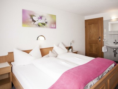 Apartment Wohnung 4-8 Pax /3 ZI./Du/ Bad/WC - Features photo 29