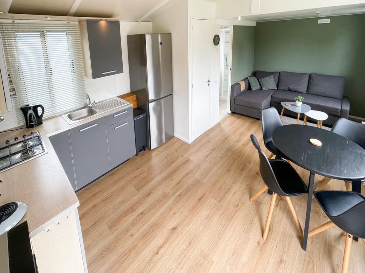 Holiday house Chalet in Friesland near Wadden Sea - Features photo 3