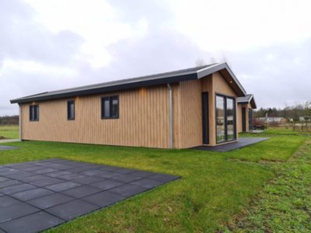 Holiday house Detached chalet for 4 people, fully equipped. - Outdoor photo 2