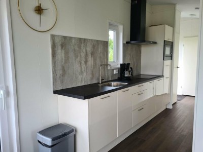 Holiday house Romantisches 4-Personen-Chalet am Wasser - Features photo 11