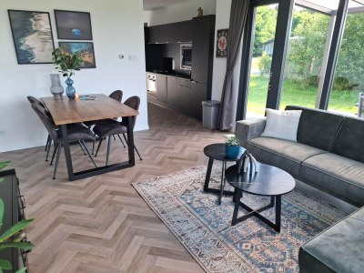 Holiday house Romantisches 4-Personen-Chalet am Wasser - Features photo 19