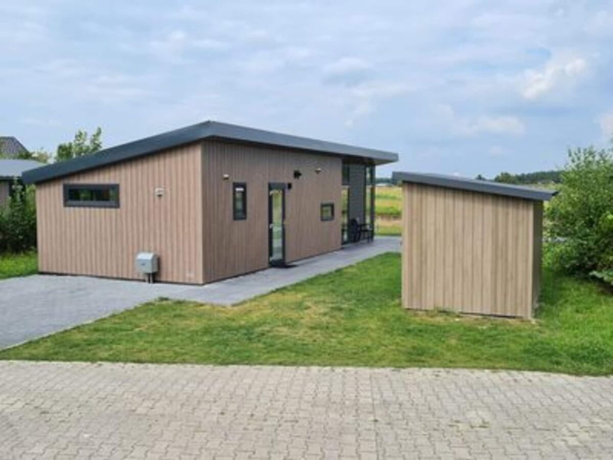 Holiday house Furnished chalet in Schoonloo for 6 people - Outdoor photo 3