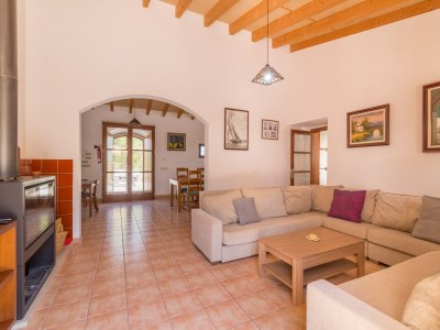 Holiday house Sa Tanca in Sant Joan mit Infinity Pool - Features photo 20