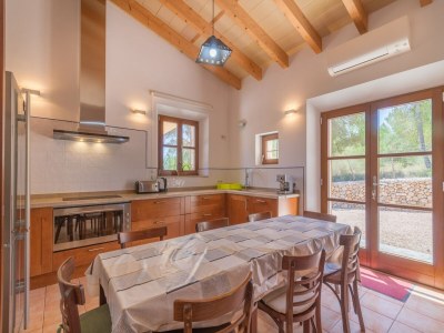 Holiday house Sa Tanca in Sant Joan mit Infinity Pool - Features photo 30