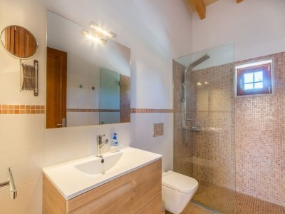 Holiday house Sa Tanca in Sant Joan mit Infinity Pool - Features photo 46