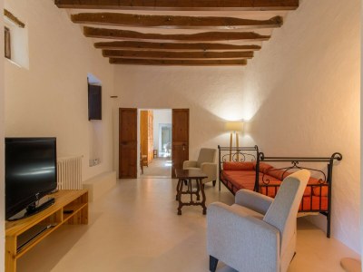 Holiday house Es Rafal with Mountain Views - Features photo 23