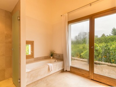 Holiday house Son Puca I Villa with Saltwater Pool - Features photo 31