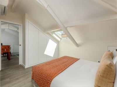 Apartment Spacious 4-Bedroom Apartment in Porto - Features photo 11