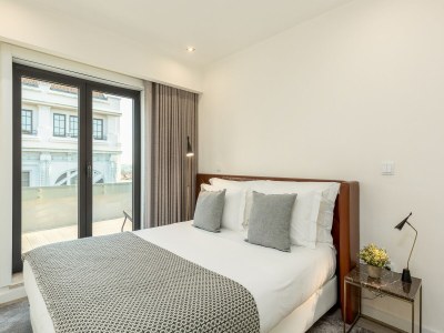 Apartment Spacious 4-Bedroom Apartment in Porto - Features photo 19