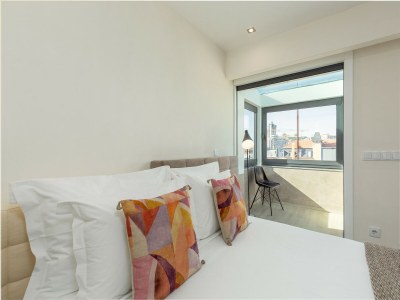 Apartment Spacious 4-Bedroom Apartment in Porto - Features photo 23
