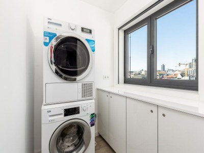 Apartment Spacious 4-Bedroom Apartment in Porto - Features photo 26