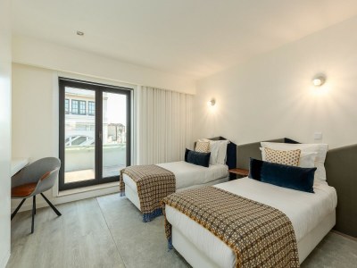 Apartment Spacious 4-Bedroom Apartment in Porto - Features photo 30