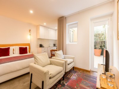 Apartment Charming 1-Bedroom Apartment in Oporto - Features photo 3
