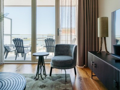 Apartment Lovely apartment by the beach - Features photo 27