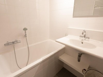 Apartment Apartment in Den Haag with Balcony - Features photo 19