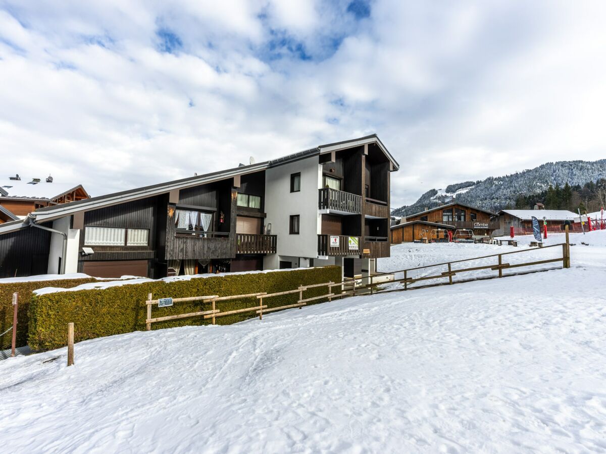 Apartment Studio in Morillon near Ski Slopes & Lac Bleu - Outdoor photo 2