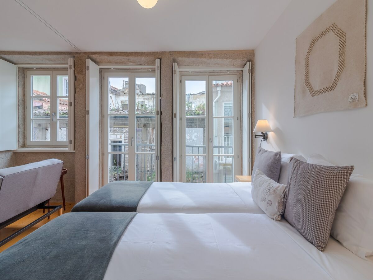 Apartment Modern studio in Porto with balcony - Features photo 5