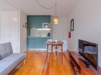 Apartment Modern studio in Porto with balcony - Features photo 4