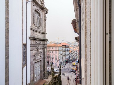 Apartment Stylish Porto studio with city views - Environment photo 20