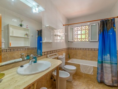 Villa Can Content Villa with Pool & Garden - Features photo 12