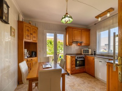 Villa Can Content Villa with Pool & Garden - Features photo 21