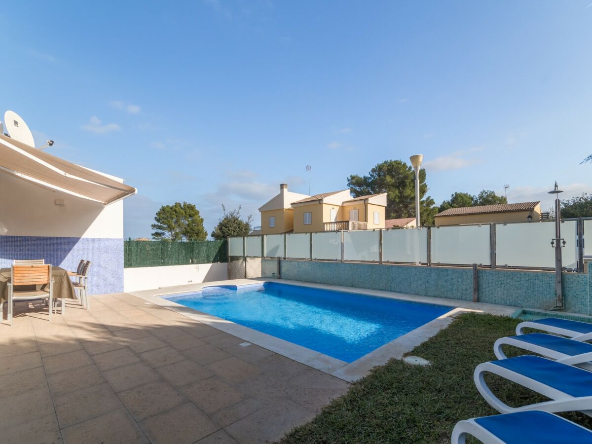 Villa Domus Genti Holiday Home with Pool - Outdoor photo 2