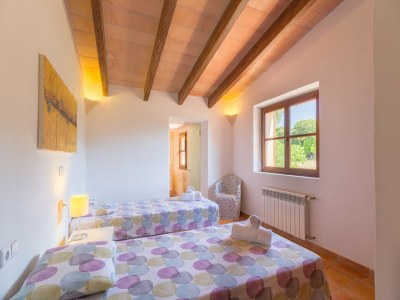 Villa Can Revell villa with Pool & Jacuzzi - Features photo 29