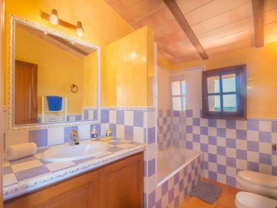 Villa Can Revell villa with Pool & Jacuzzi - Features photo 47