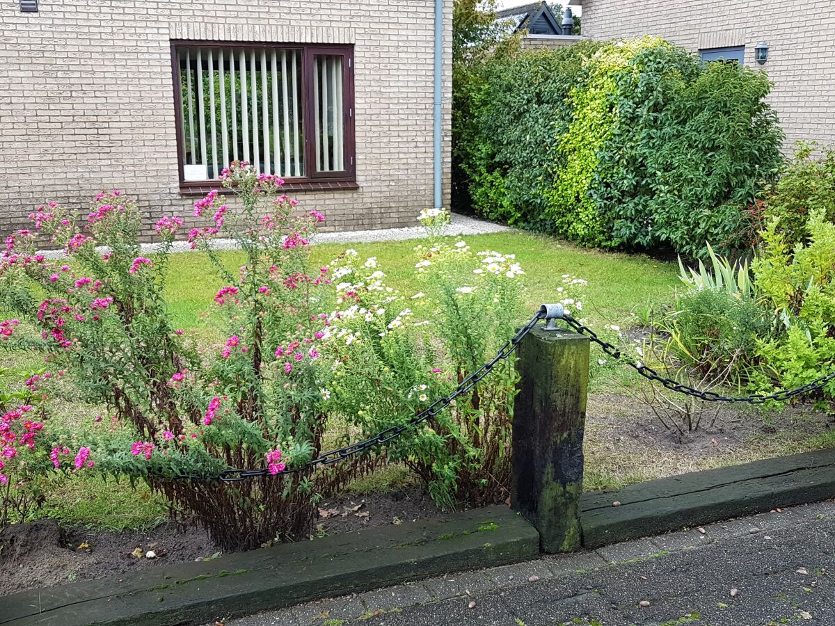 Holiday house Noordzeepark Ouddorp Deltageul - Outdoor photo 2