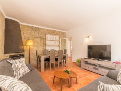 Holiday house Holiday Home Bona Mar with Pool - Features photo 17