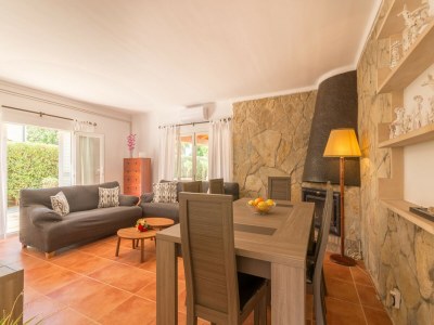 Holiday house Holiday Home Bona Mar with Pool - Features photo 24