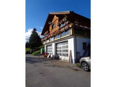 Holiday apartment EdelweiÃŸ Apartment - Haus Burgl - Outdoor photo 5