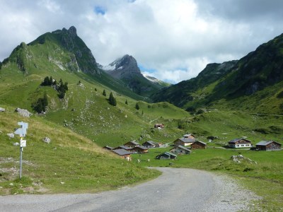 Holiday apartment EdelweiÃŸ Apartment - Haus Burgl - Environment photo 26