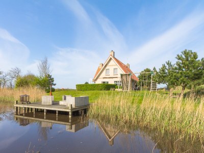 Holiday house De Dijkwachter in Ballum Ameland - Holiday house