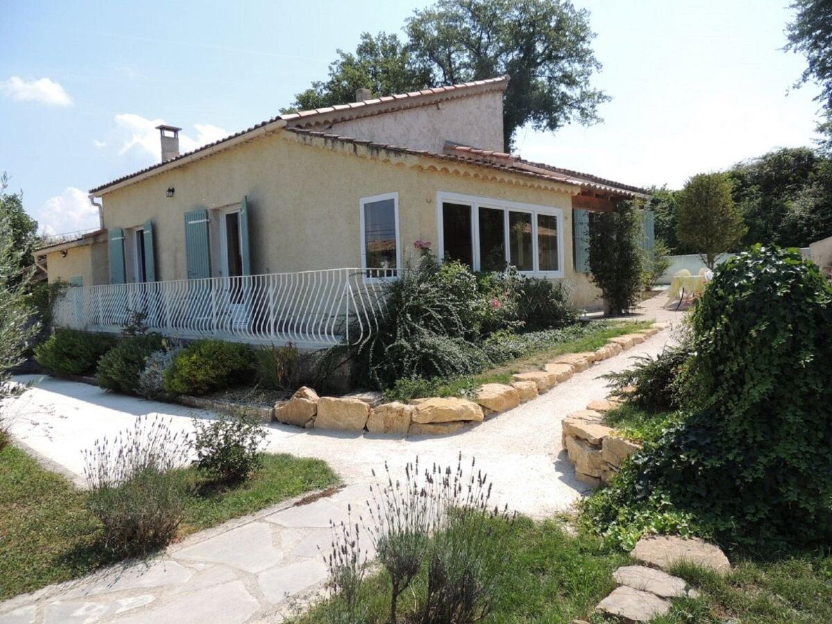 Holiday house House in Vaison La Romaine with Heated Pool