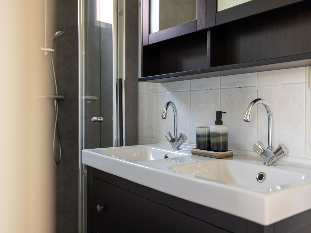 Holiday park Ferienhaus in NL nahe malerischen Parks - Features photo 5