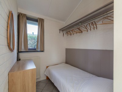 Holiday house Holiday home in Park De Watersnip near beach - Outdoor photo 21