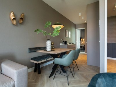 Apartment Stylish 2-bedroom apartment in The Hague. - Features photo 13